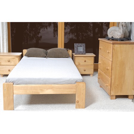 Postel CELINKA 80x200cm z masivu borovice Borovice MAGNAT