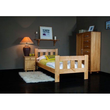 Postel PATI 90x200cm z masivu borovice Borovice MAGNAT