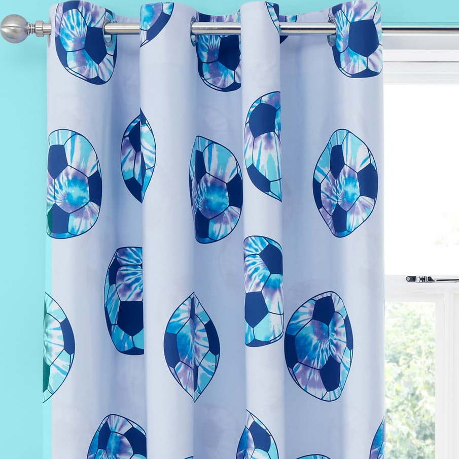 Dětský závěs 2 ks 168x183 cm Football – Catherine Lansfield Catherine Lansfield