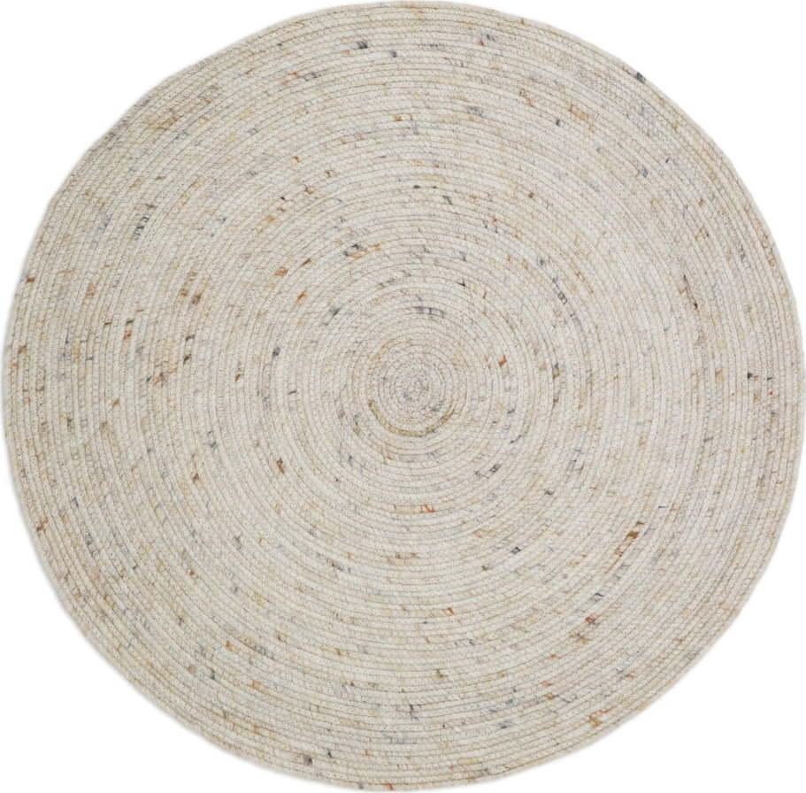 Krémový dětský koberec ø 110 cm Neethu Avoine – Nattiot Nattiot