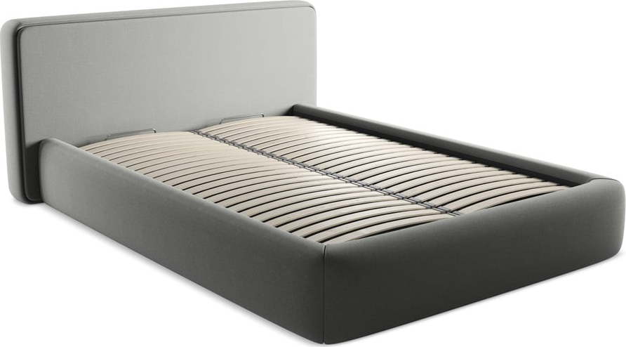 Šedá čalouněná dvoulůžková postel s úložným prostorem s roštem 140x200 cm Kiana – Makamii Makamii