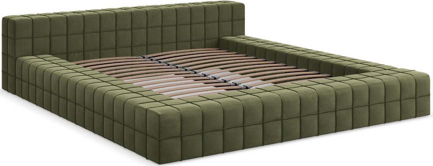 Zelená čalouněná dvoulůžková postel s roštem 140x200 cm Akela – Makamii Makamii