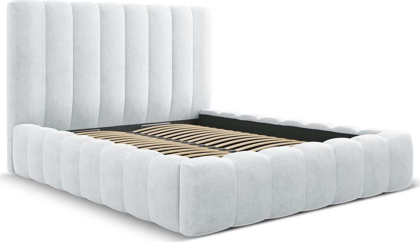 Světle šedá čalouněná dvoulůžková postel s úložným prostorem a roštem 200x200 cm Kelp – Micadoni Home Micadoni