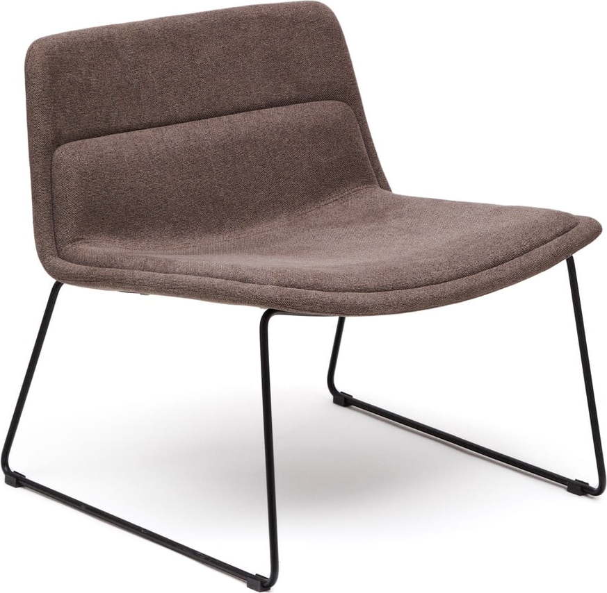 Hnědé křeslo Zahara – Kave Home Kave Home