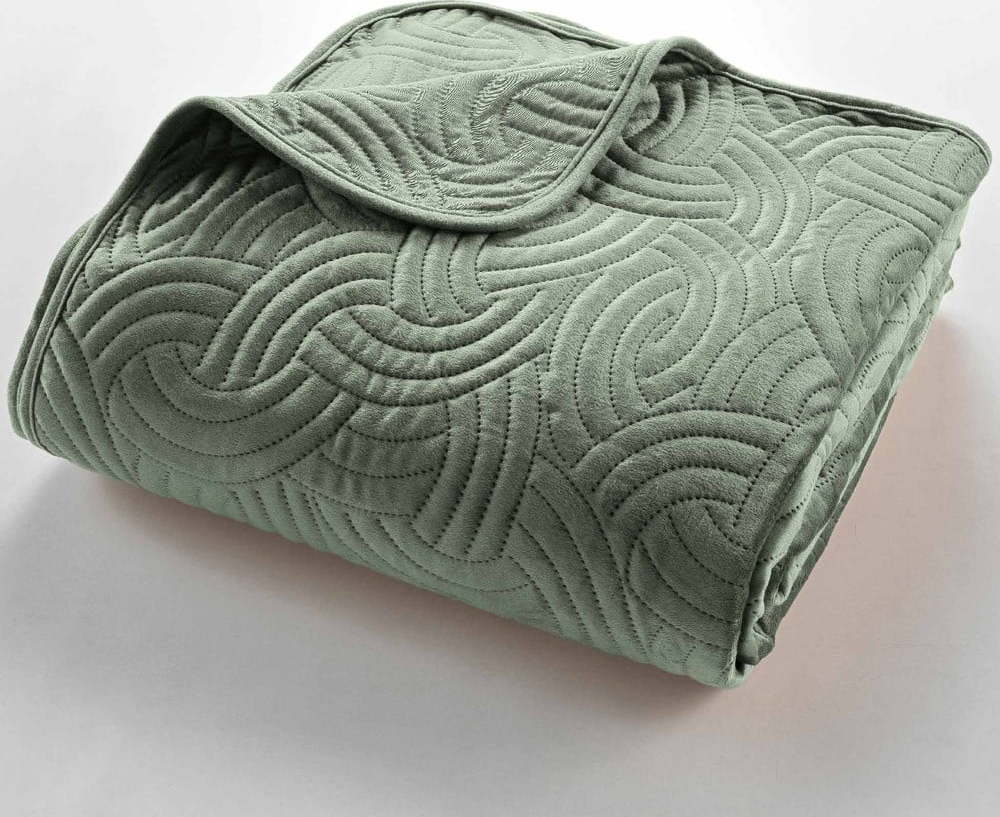 Zelený sametový set přehozu a povlaku na polštář 240x260 cm Solange – douceur d'intérieur Douceur d intérieur