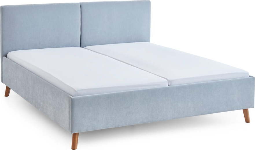 Světle modrá čalouněná dvoulůžková postel s roštem 180x200 cm Piano – Meise Möbel Meise Möbel