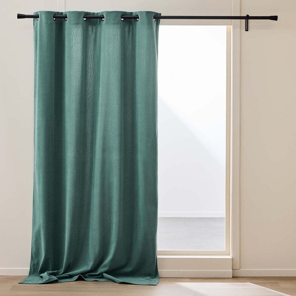 Zelený manšestrový termo závěs 140x260 cm Madison – douceur d'intérieur Douceur d intérieur
