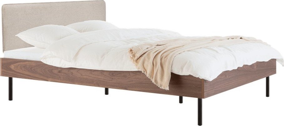 Čalouněná/z dřevotřísky dvoulůžková postel v dekoru ořechu s roštem 160x200 cm v tmavě přírodní barvě Streiko – noo.ma NOO.MA