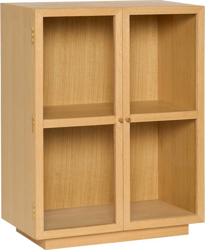 Závěsná vitrína v dekoru dubu v přírodní barvě 70x90x39 cm Mae – Hübsch Hübsch